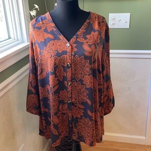Maurice’s Orange and Gray Long sleeve women’s blouse.